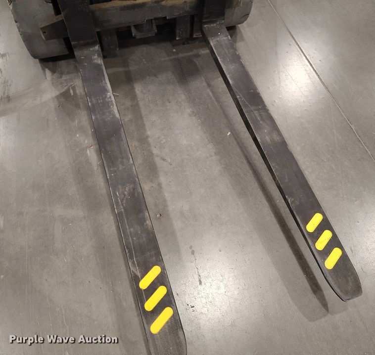 image for item IH9416 2017 Crown RC5545-40 forklift