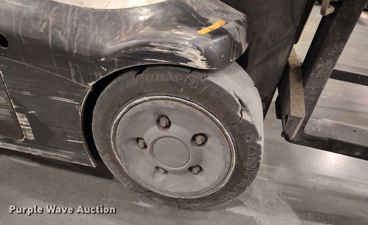 image for item IH9416 2017 Crown RC5545-40 forklift