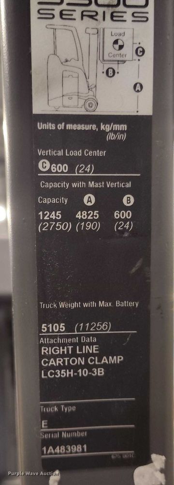 image for item IH9416 2017 Crown RC5545-40 forklift