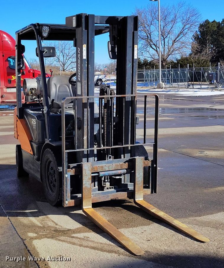 image for item IH9421 2018 Doosan G25-7 forklift