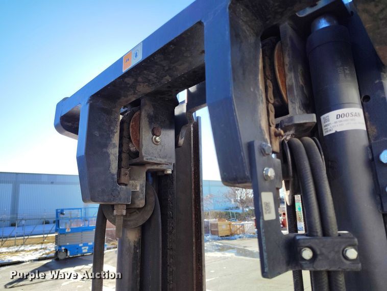 image for item IH9421 2018 Doosan G25-7 forklift