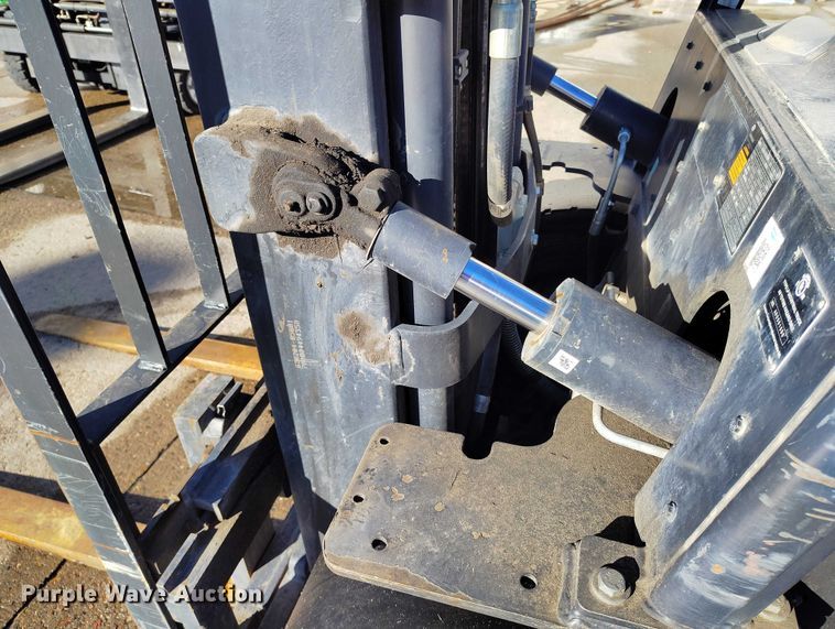 image for item IH9421 2018 Doosan G25-7 forklift