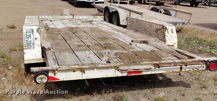 image for item IP9725 1996 Towmaster utility trailer