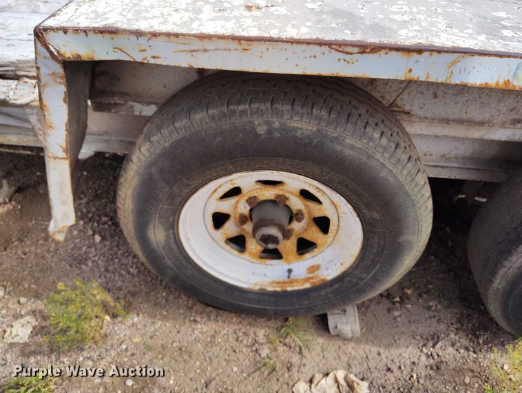 image for item IP9725 1996 Towmaster utility trailer