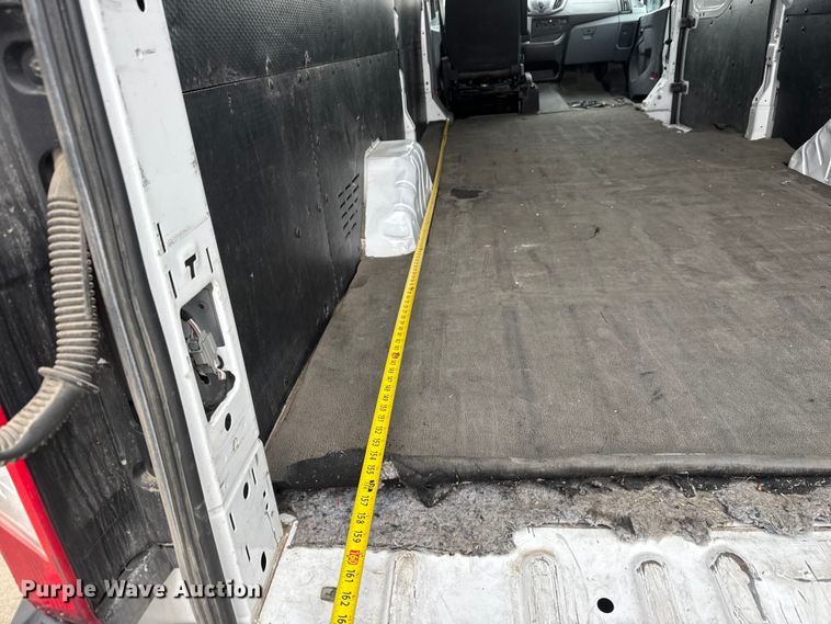 image for item NB9017 2019 Ford Transit 350 van