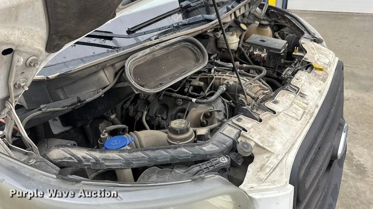 image for item NB9017 2019 Ford Transit 350 van