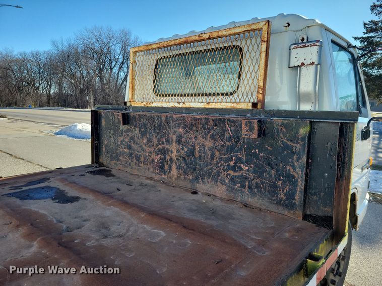 image for item NO9879 1986 Chevrolet 40 Tiltmaster dump flatbed truck