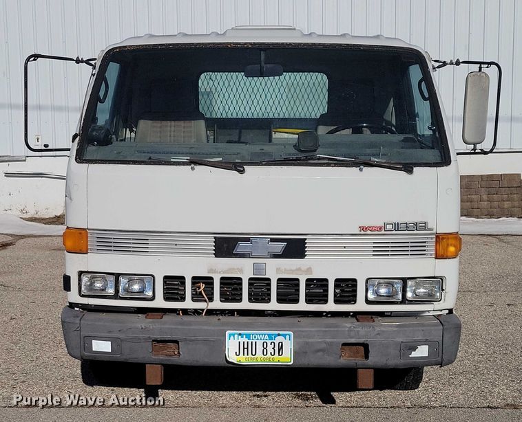 image for item NO9879 1986 Chevrolet 40 Tiltmaster dump flatbed truck