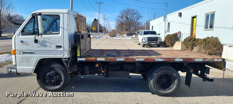image for item NO9879 1986 Chevrolet 40 Tiltmaster dump flatbed truck