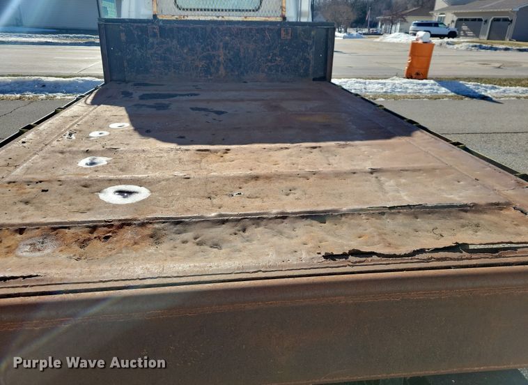 image for item NO9879 1986 Chevrolet 40 Tiltmaster dump flatbed truck