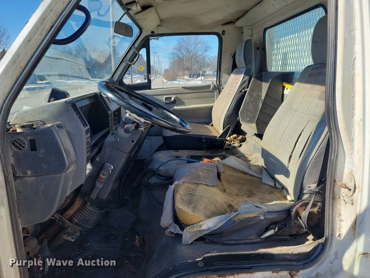 image for item NO9879 1986 Chevrolet 40 Tiltmaster dump flatbed truck