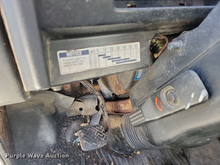 image for item NO9879 1986 Chevrolet 40 Tiltmaster dump flatbed truck