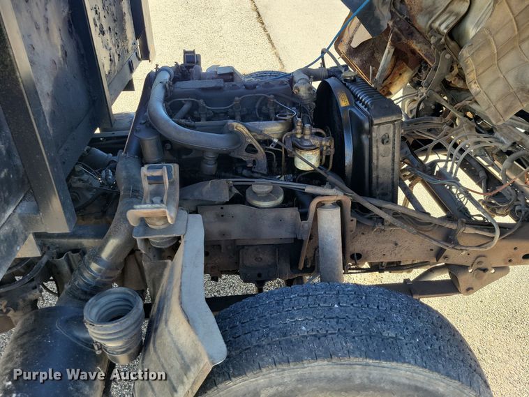 image for item NO9879 1986 Chevrolet 40 Tiltmaster dump flatbed truck