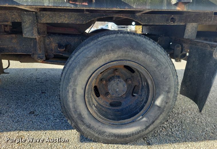 image for item NO9879 1986 Chevrolet 40 Tiltmaster dump flatbed truck