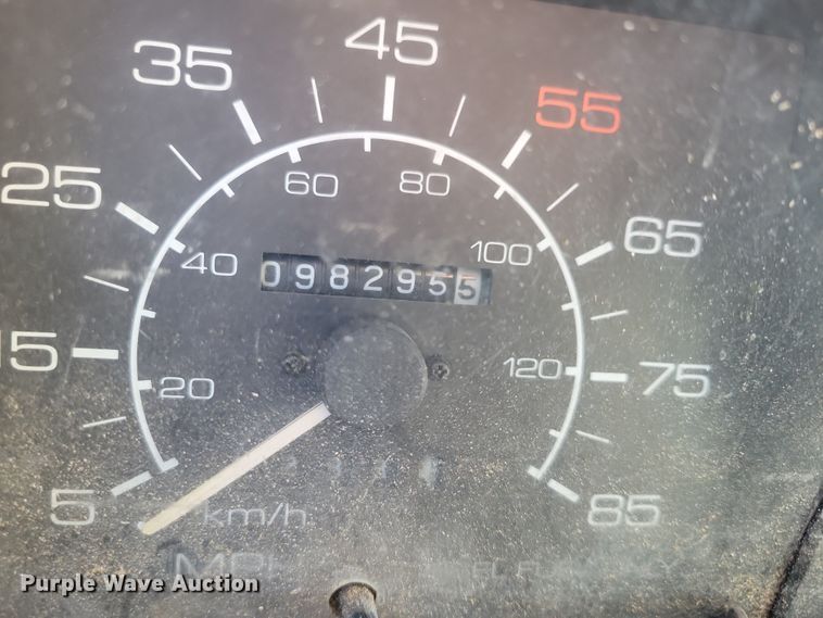 image for item NO9879 1986 Chevrolet 40 Tiltmaster dump flatbed truck