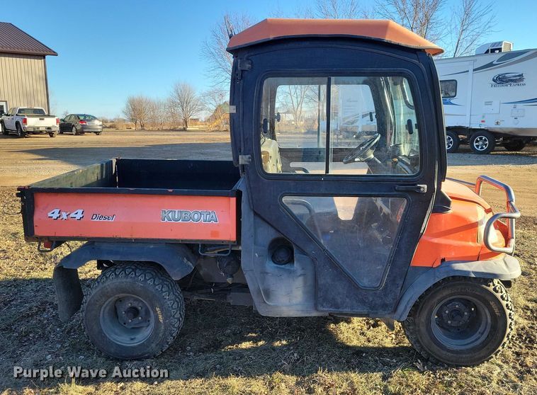 image for item NO9886 2001 Kubota RTV900 utility vehicle