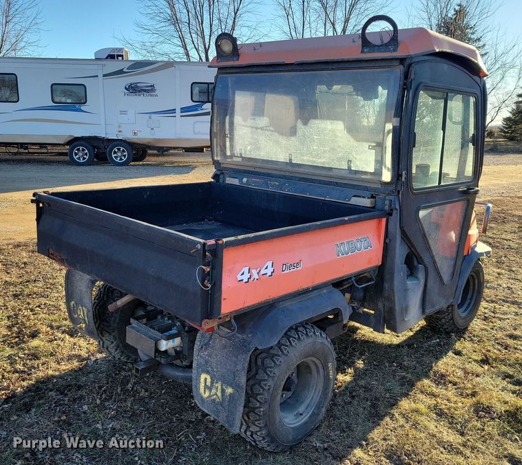 image for item NO9886 2001 Kubota RTV900 utility vehicle
