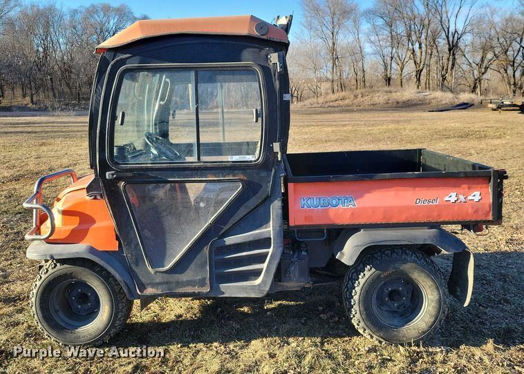 image for item NO9886 2001 Kubota RTV900 utility vehicle