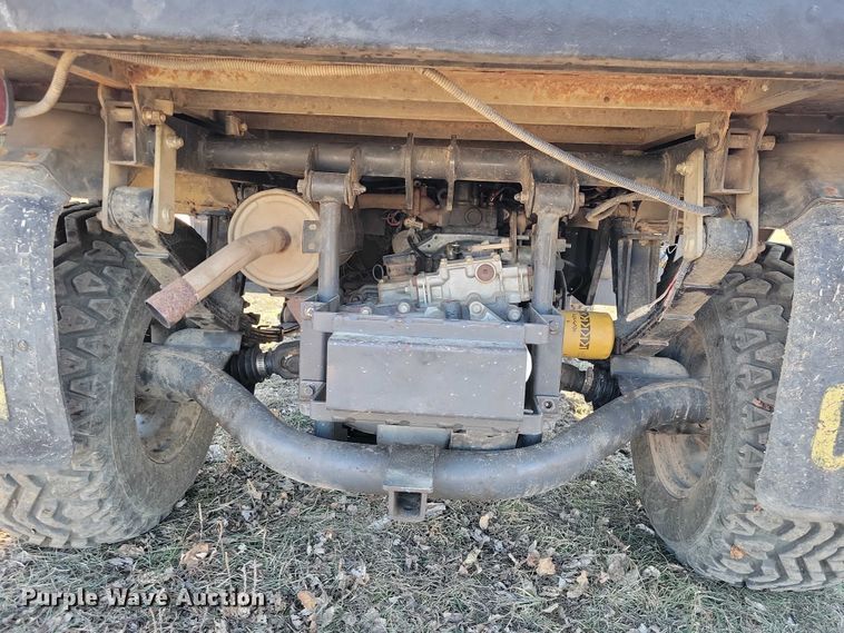 image for item NO9886 2001 Kubota RTV900 utility vehicle