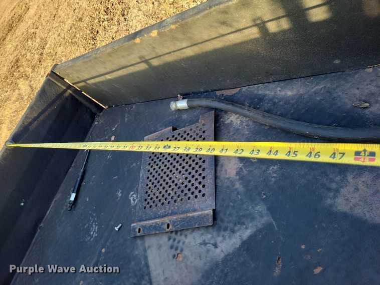 image for item NO9886 2001 Kubota RTV900 utility vehicle