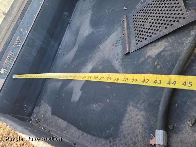 image for item NO9886 2001 Kubota RTV900 utility vehicle