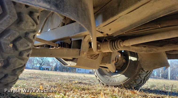 image for item NO9886 2001 Kubota RTV900 utility vehicle