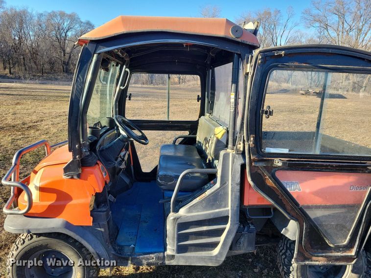 image for item NO9886 2001 Kubota RTV900 utility vehicle