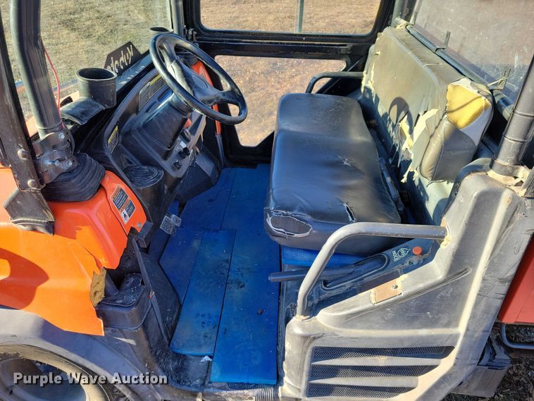 image for item NO9886 2001 Kubota RTV900 utility vehicle