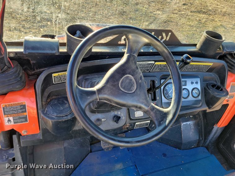 image for item NO9886 2001 Kubota RTV900 utility vehicle
