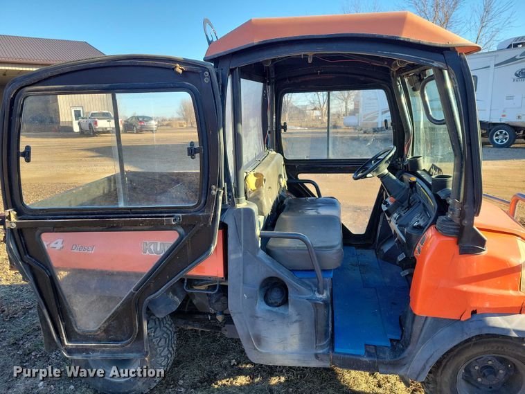 image for item NO9886 2001 Kubota RTV900 utility vehicle