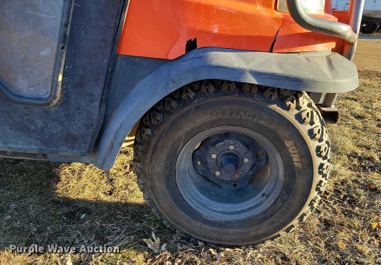 image for item NO9886 2001 Kubota RTV900 utility vehicle