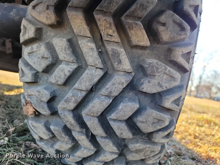 image for item NO9886 2001 Kubota RTV900 utility vehicle