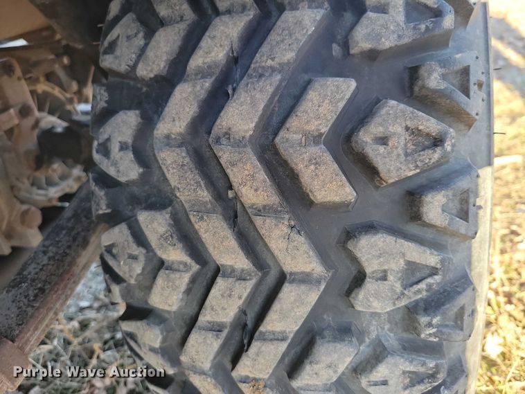 image for item NO9886 2001 Kubota RTV900 utility vehicle