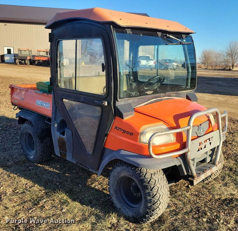 image for item NO9887 2001 Kubota RTV900 utility vehicle