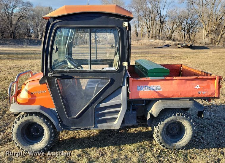 image for item NO9887 2001 Kubota RTV900 utility vehicle