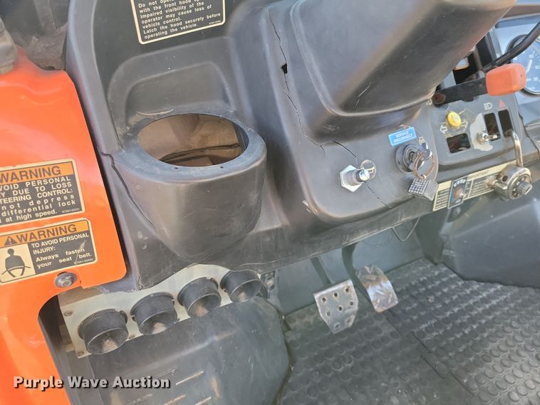 image for item NO9887 2001 Kubota RTV900 utility vehicle