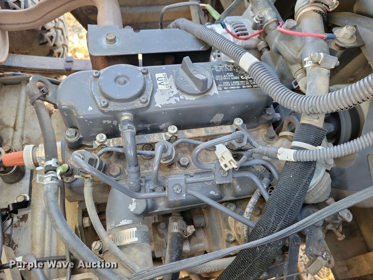 image for item NO9887 2001 Kubota RTV900 utility vehicle