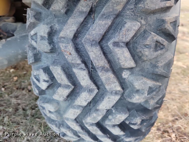 image for item NO9887 2001 Kubota RTV900 utility vehicle