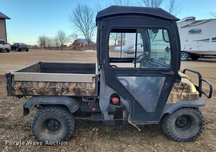 image for item NO9888 2001 Kubota RTV900 utility vehicle