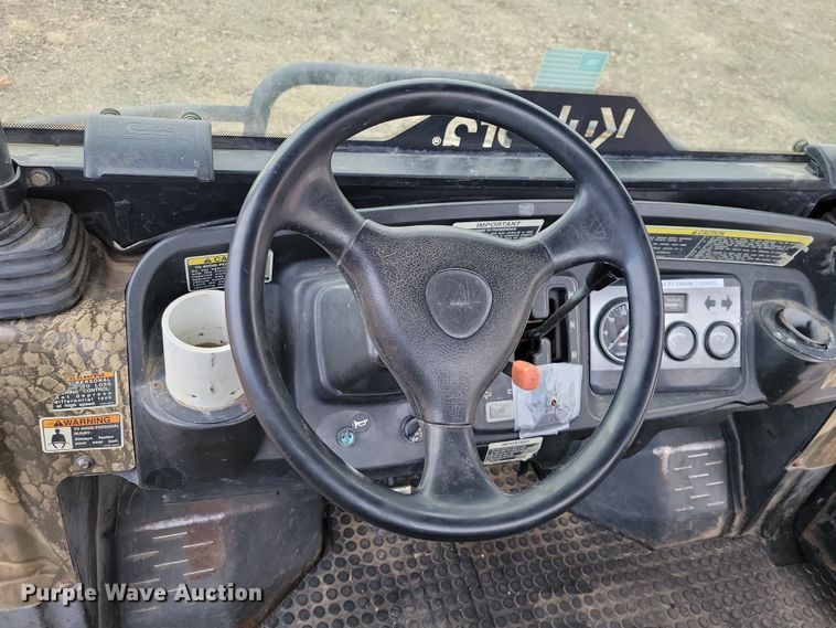 image for item NO9888 2001 Kubota RTV900 utility vehicle