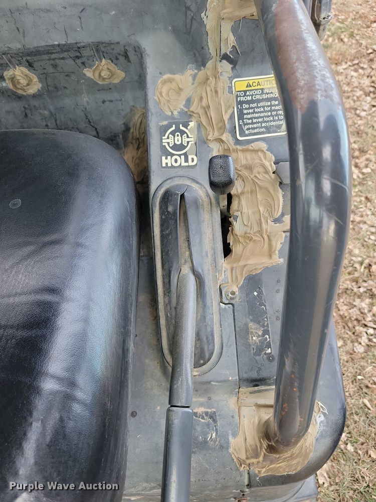 image for item NO9888 2001 Kubota RTV900 utility vehicle