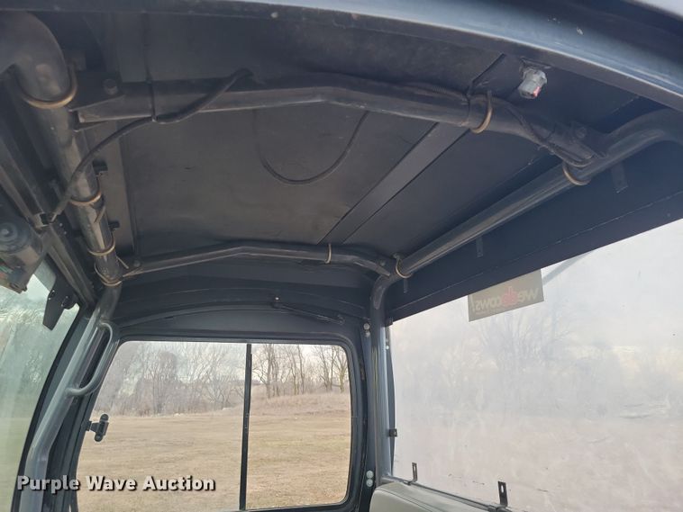 image for item NO9888 2001 Kubota RTV900 utility vehicle