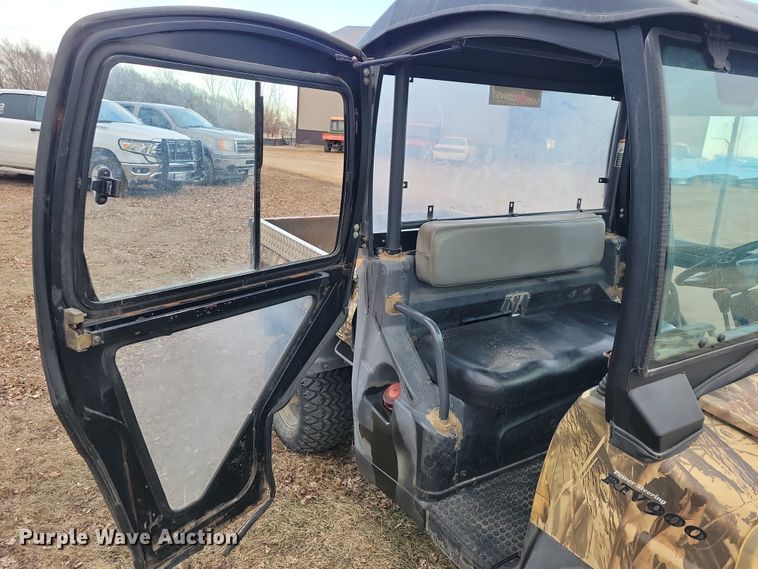 image for item NO9888 2001 Kubota RTV900 utility vehicle