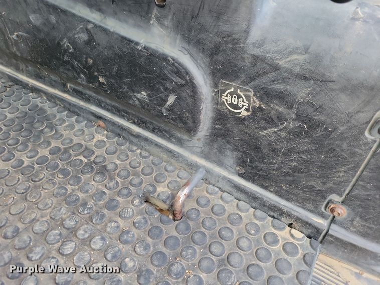 image for item NO9888 2001 Kubota RTV900 utility vehicle