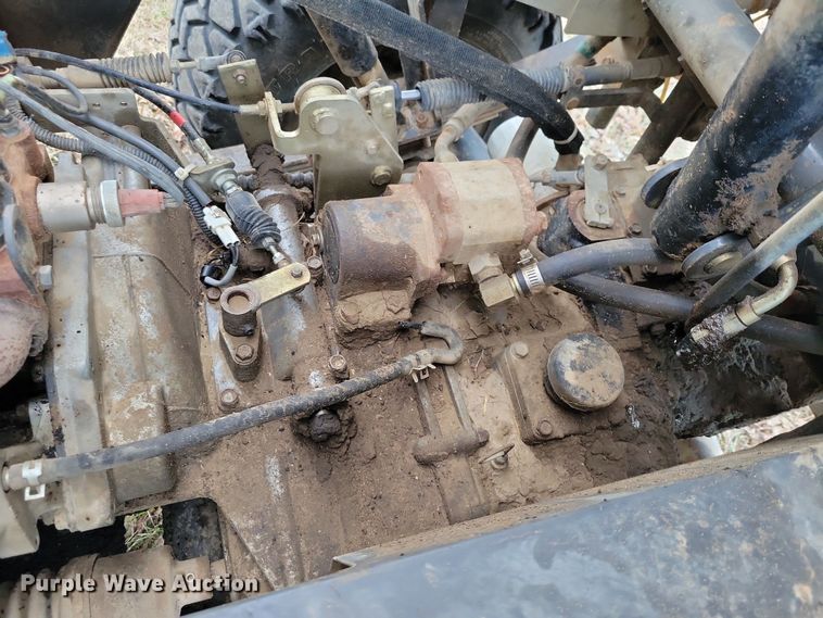 image for item NO9888 2001 Kubota RTV900 utility vehicle