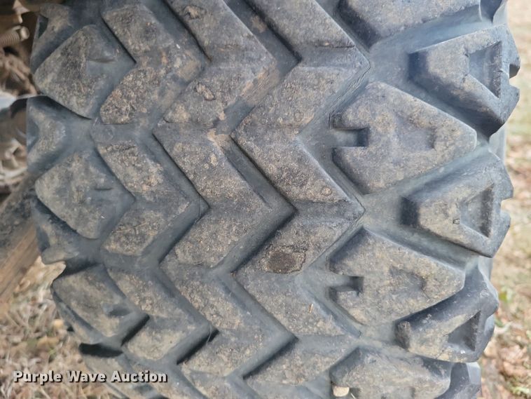 image for item NO9888 2001 Kubota RTV900 utility vehicle