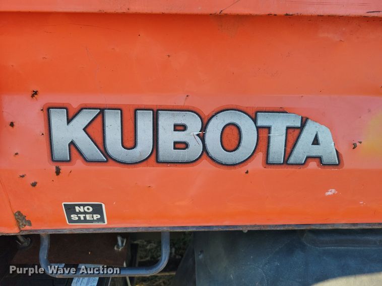 image for item NO9889 2001 Kubota RTV900 utility vehicle