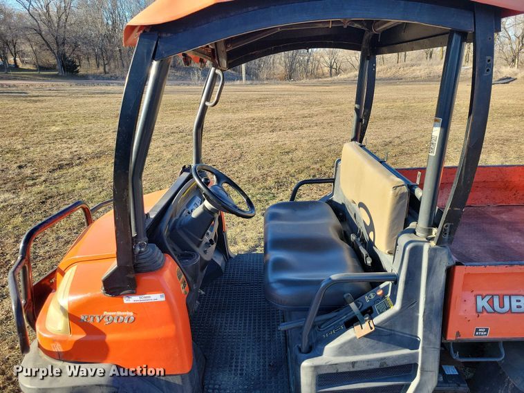 image for item NO9889 2001 Kubota RTV900 utility vehicle