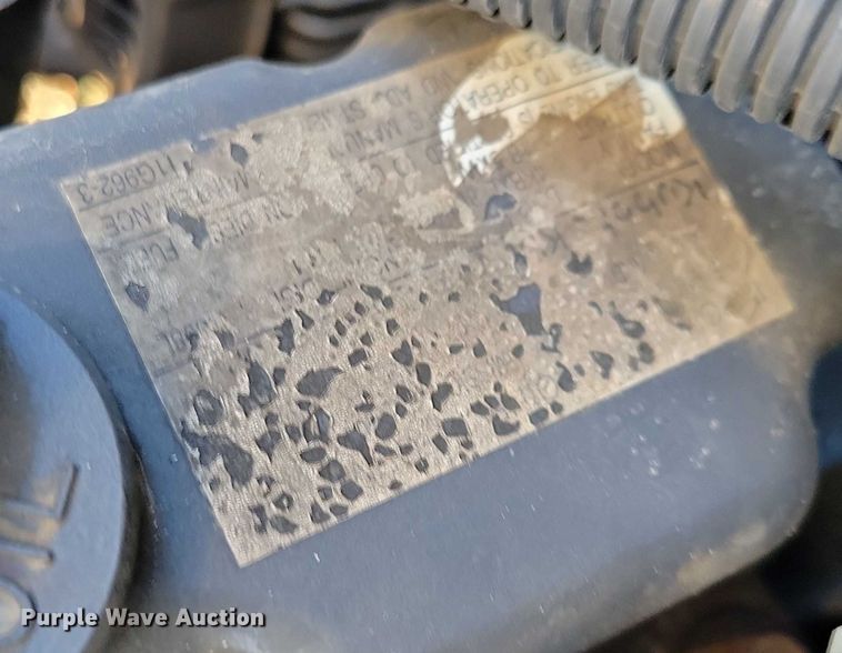 image for item NO9889 2001 Kubota RTV900 utility vehicle