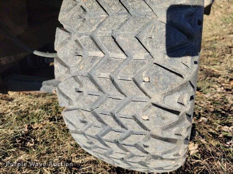 image for item NO9889 2001 Kubota RTV900 utility vehicle